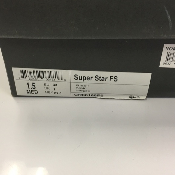 Girls KENNETH COLE SANDALS SIZE 1.5 - Picture 3 of 3